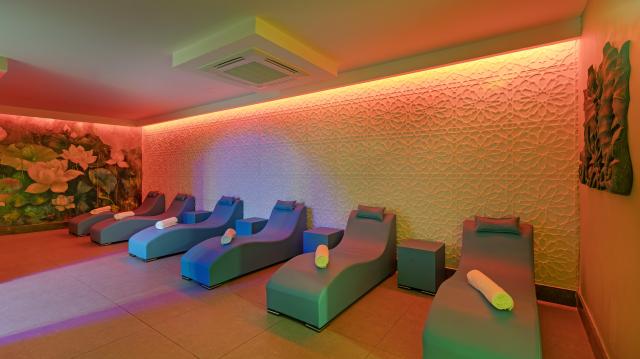Glamour Resort Spa