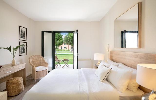 Grecotel Lux Me Costa Botanica