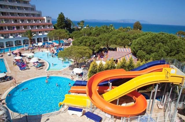 Batihan Beach Resort & Spa