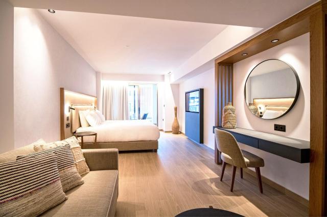 Akasha Beach Hotel & Spa