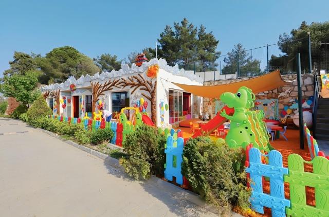 Sealight Resort Hotel