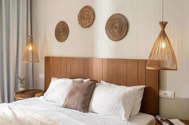Ekati Mare Suites & Villas