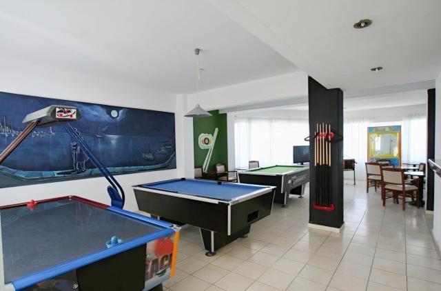 Summer Dream Hotel