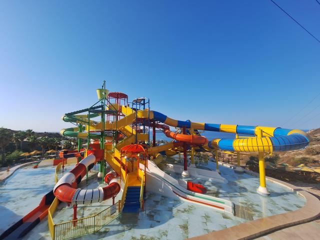 Aquapark Village