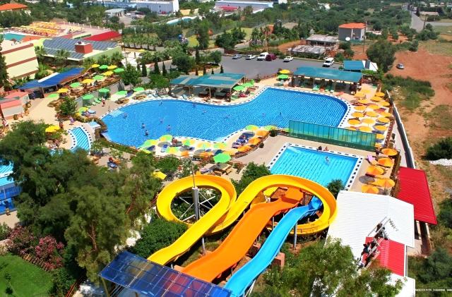 Aquapark Village