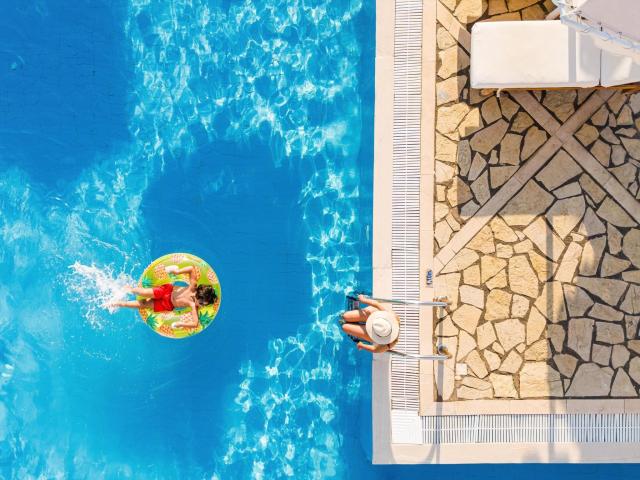 Roda Beach Resort&Spa