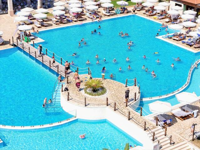 Roda Beach Resort&Spa