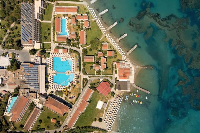 Roda Beach Resort&Spa