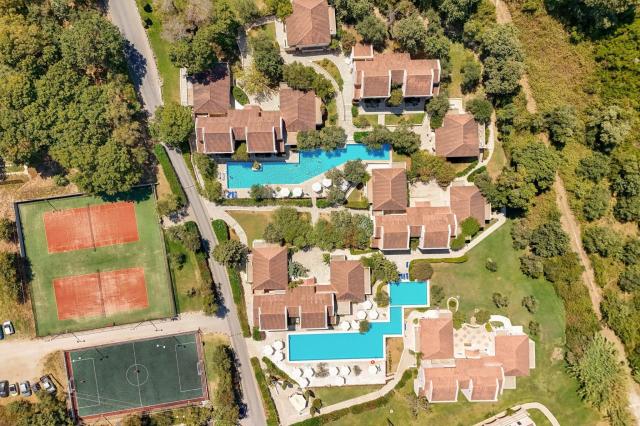 Roda Beach Resort&Spa
