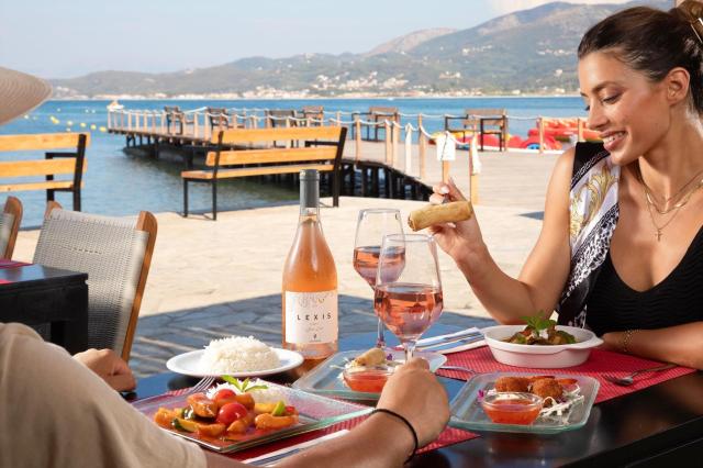 Roda Beach Resort&Spa