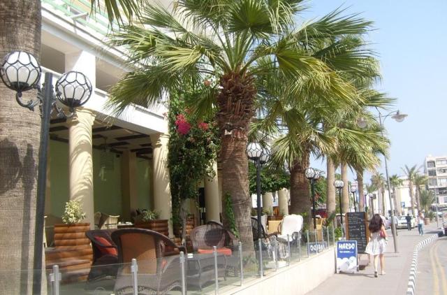 Dome Hotel