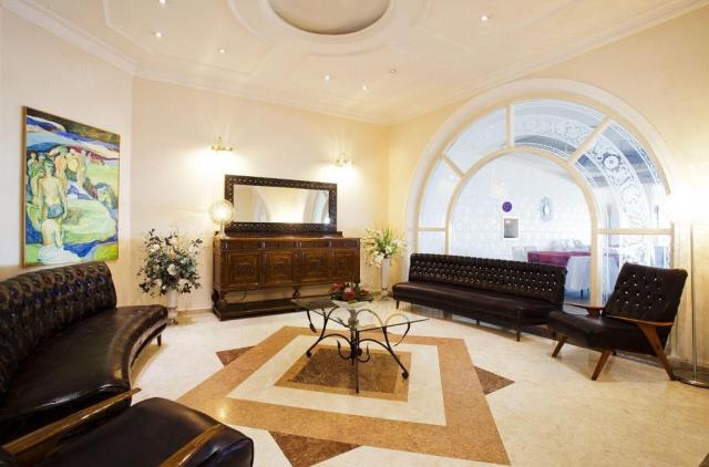 Dome Hotel