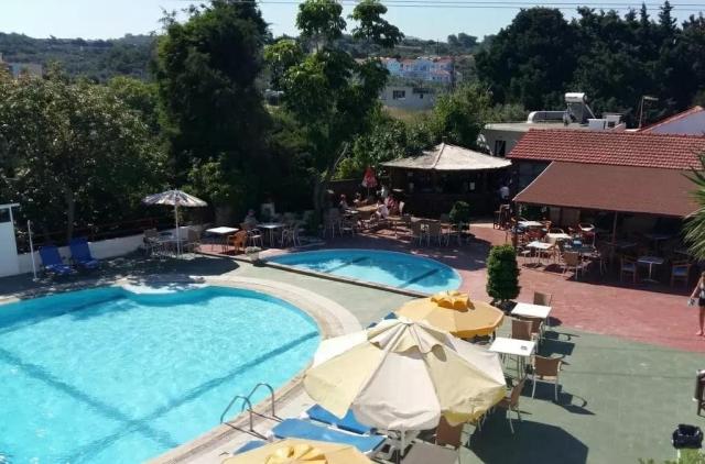 Asterias Hotel 