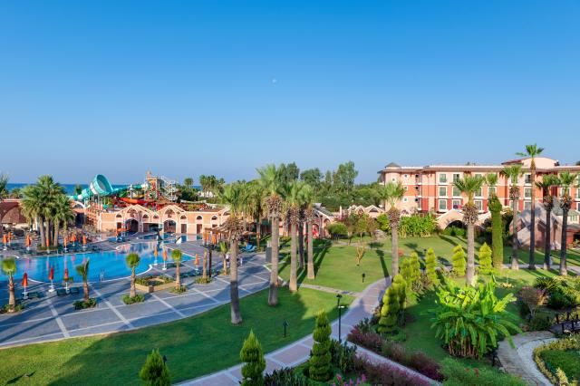 Club Mega Saray