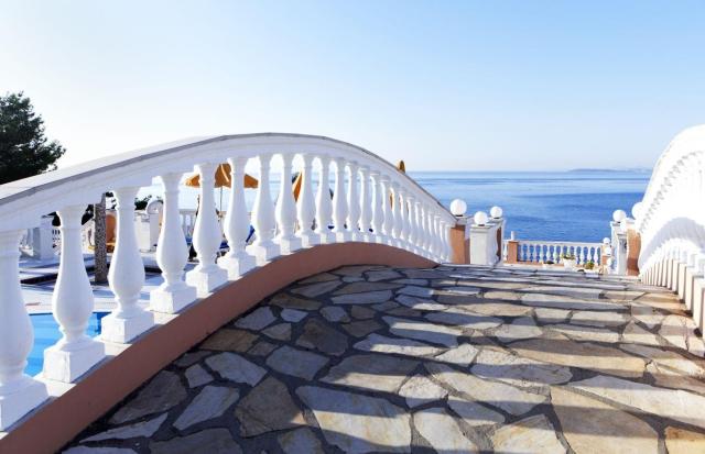 Sunshine Corfu Hotel & Spa