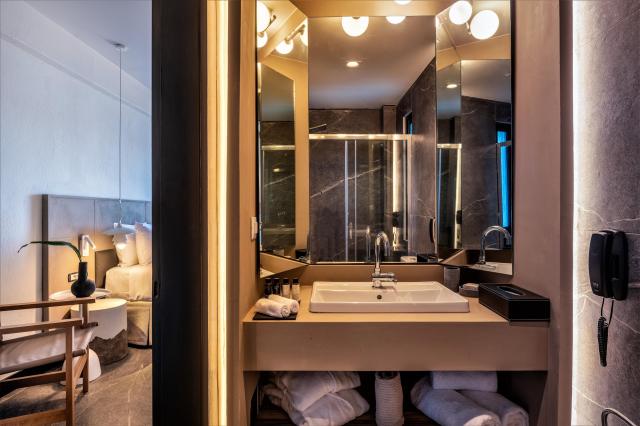 Domes Aulus Elounda, Curio Collection By Hilton