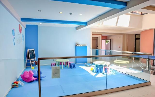 Utopia Resort & Spa
