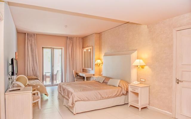 Utopia Resort & Spa
