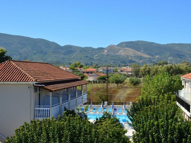 Tassia Hotel