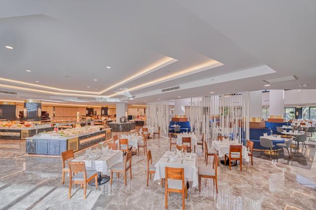 Seven Seas Hotel Blue