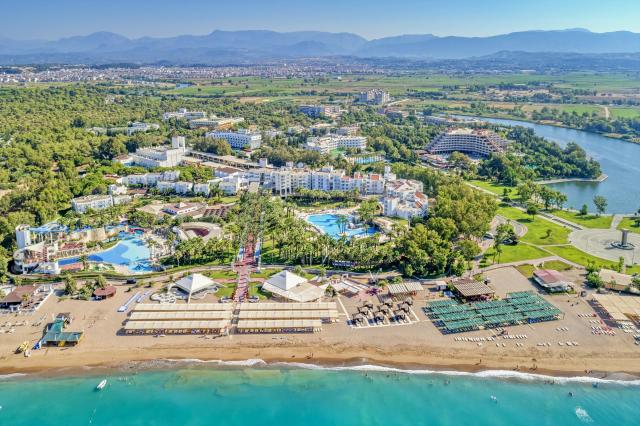 Seven Seas Hotel Blue