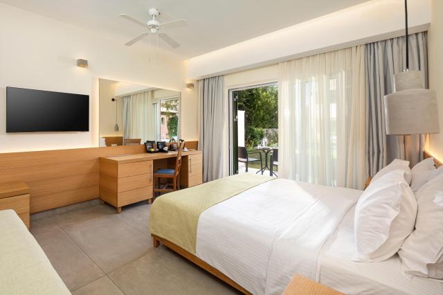 Sentido Apollo Palace