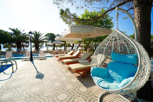 Hotel Summery