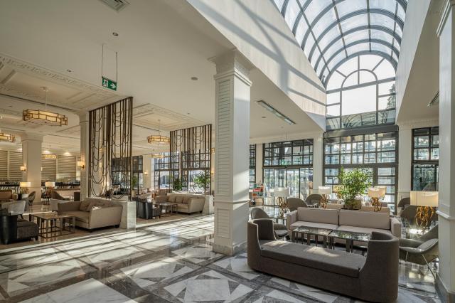 Balmy Foresta Hotel 