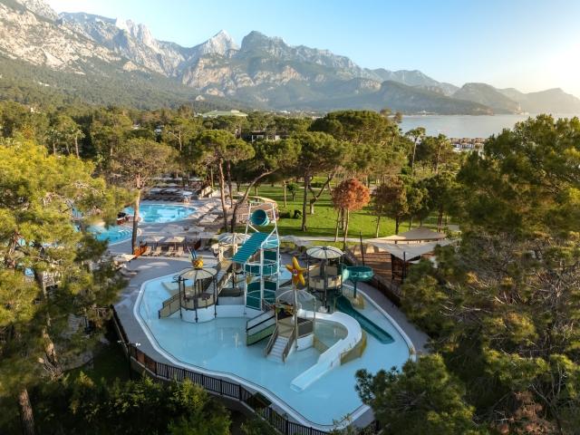 Balmy Foresta Hotel 