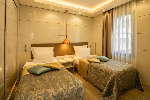 Balmy Foresta Hotel 