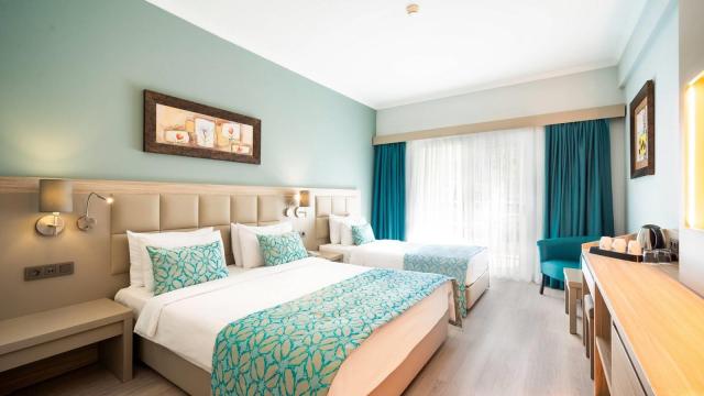 Aqua Fantasy Aquapark Hotel And Spa