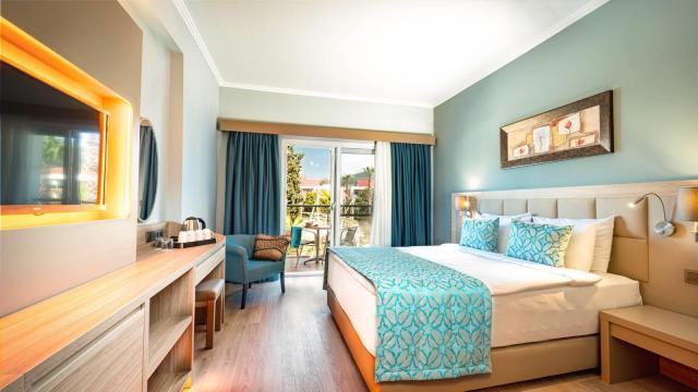 Aqua Fantasy Aquapark Hotel And Spa