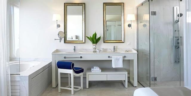 Knossos Beach Hotel