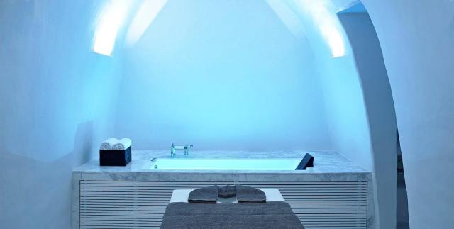 Knossos Beach Hotel