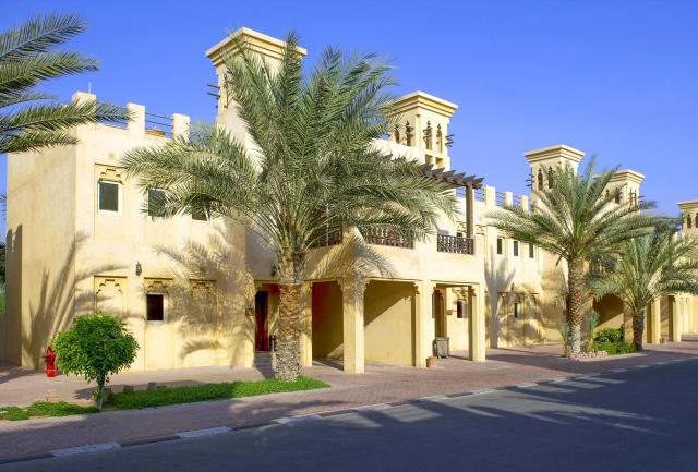Al Hamra Beach & Golf Resort