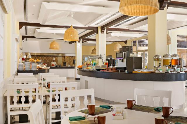 Al Hamra Beach & Golf Resort