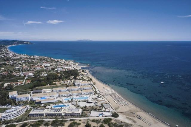 Sandy Beach Resort	
