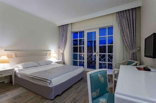 Asteria Family Resort Side