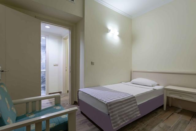 Asteria Family Resort Side