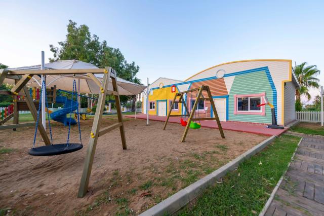 Asteria Family Resort Side