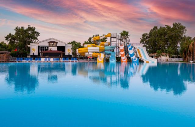 Asteria Family Resort Side