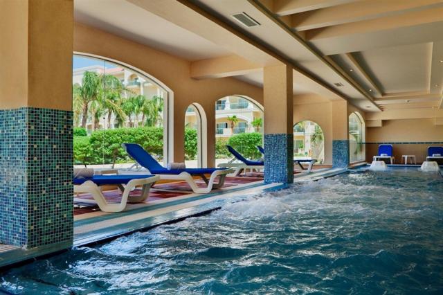 Premier Le Reve Hotel