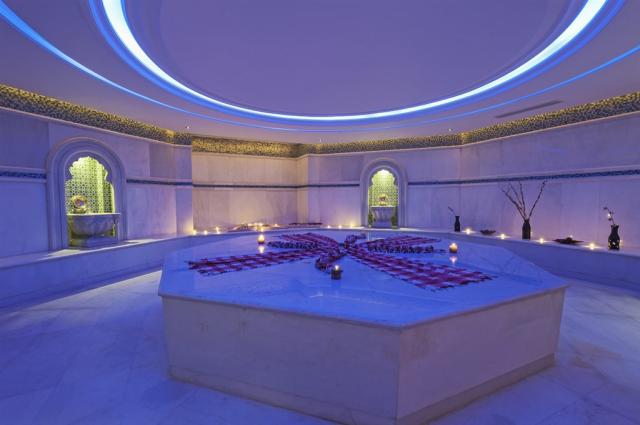 Premier Le Reve Hotel
