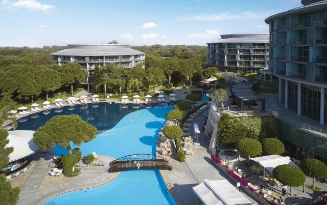 Calista Luxury Resort Hotel