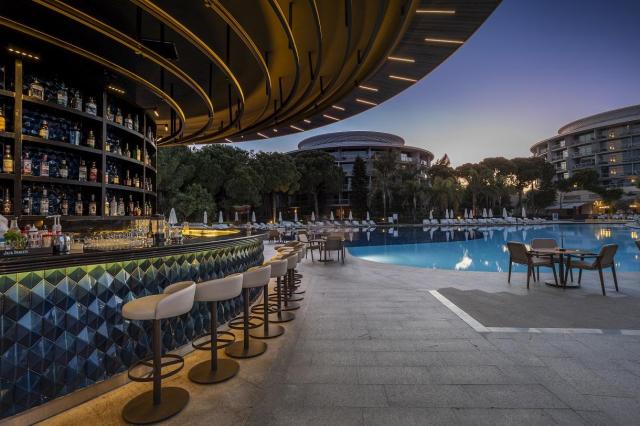 Calista Luxury Resort Hotel