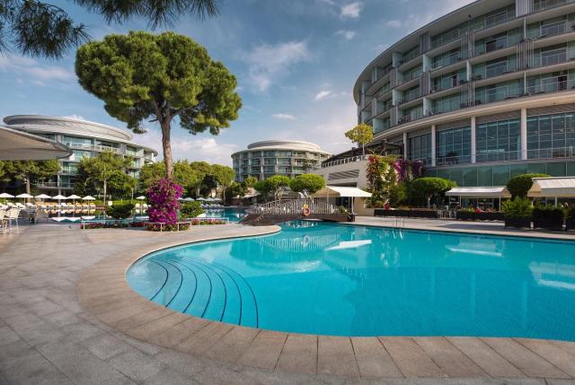 Calista Luxury Resort Hotel