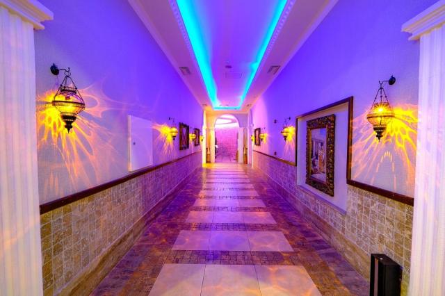 Utopia World Hotel