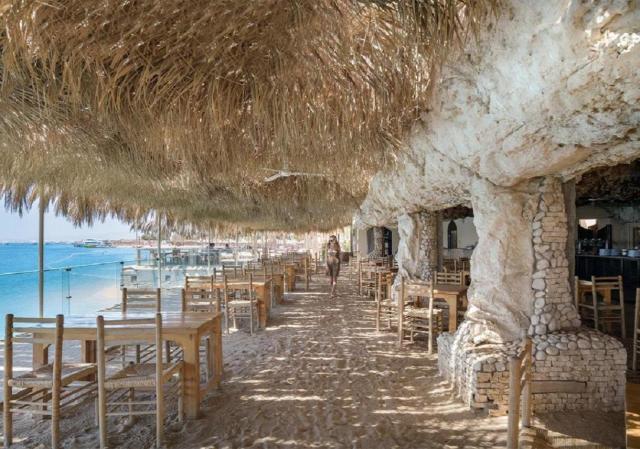 Sindbad Aqua Hotel