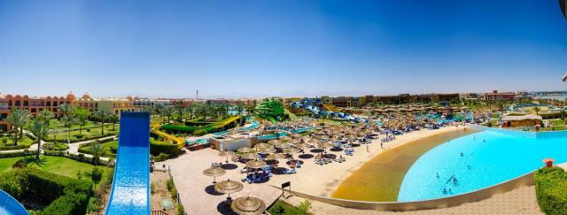 Titanic Beach Spa & Aquapark