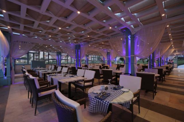 Posh Club by Sunrise Crystal Bay Resort